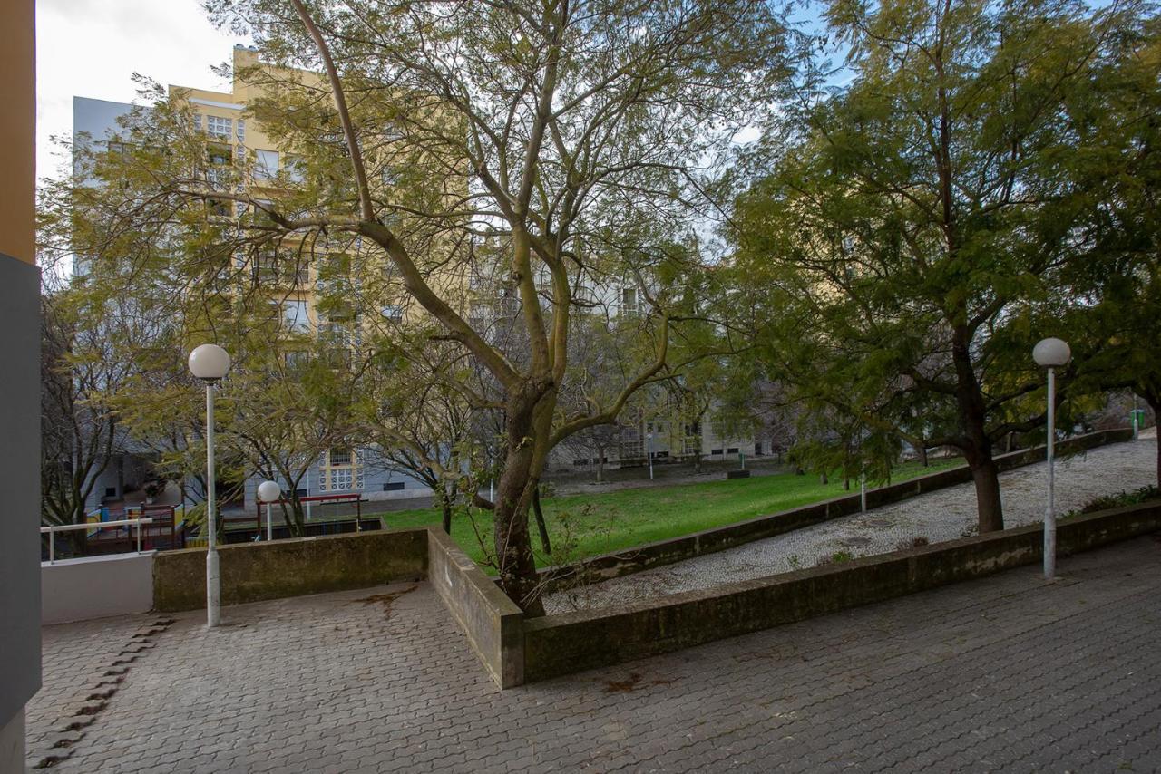 Apartament Garden Cristo Rei Lizbona Zewnętrze zdjęcie